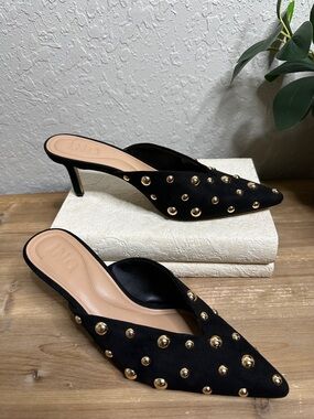 I.N.C. Women's Genevie Black and gold studded Pointed Toe Heeled Mules size 6.5